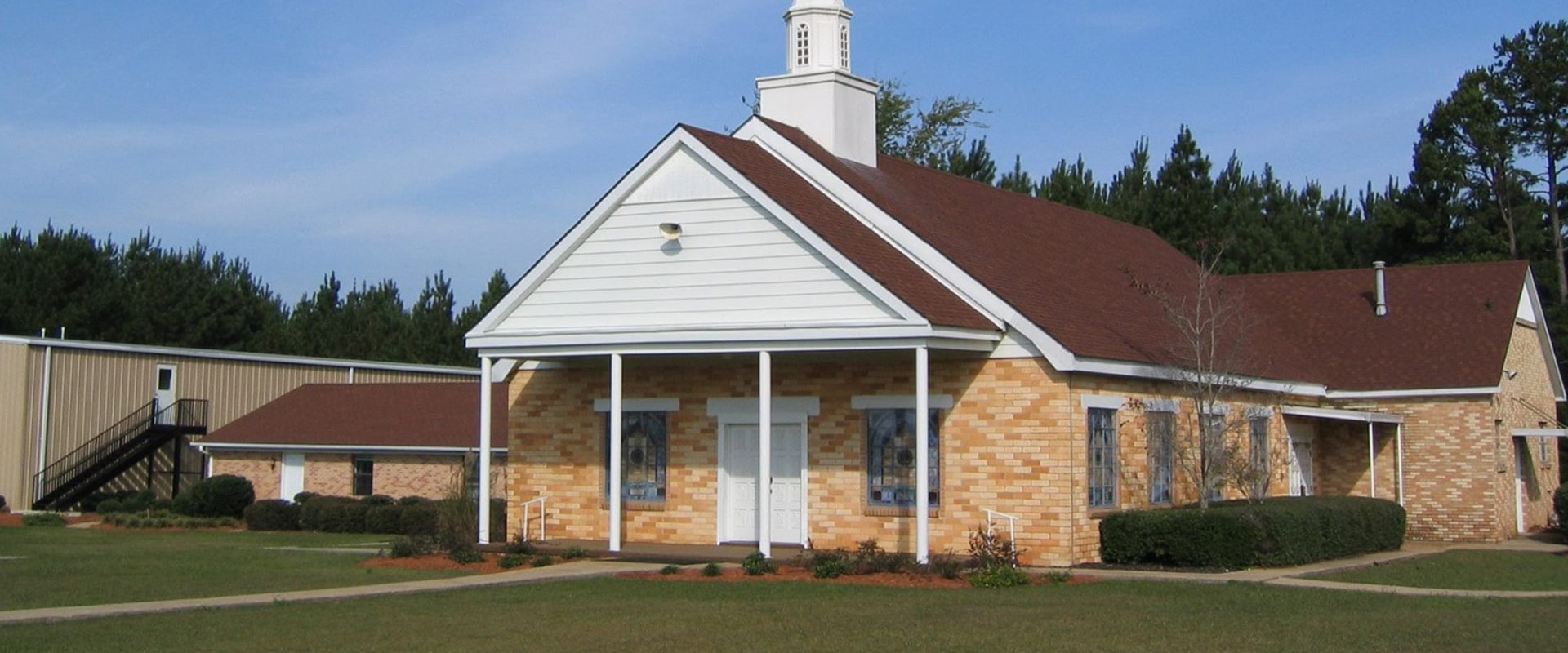 What Denomination of Methodist Churches are in the Bronx, New York?